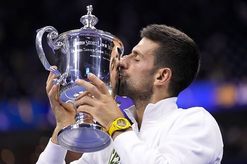 The Serb with the 2023 US Open trophy