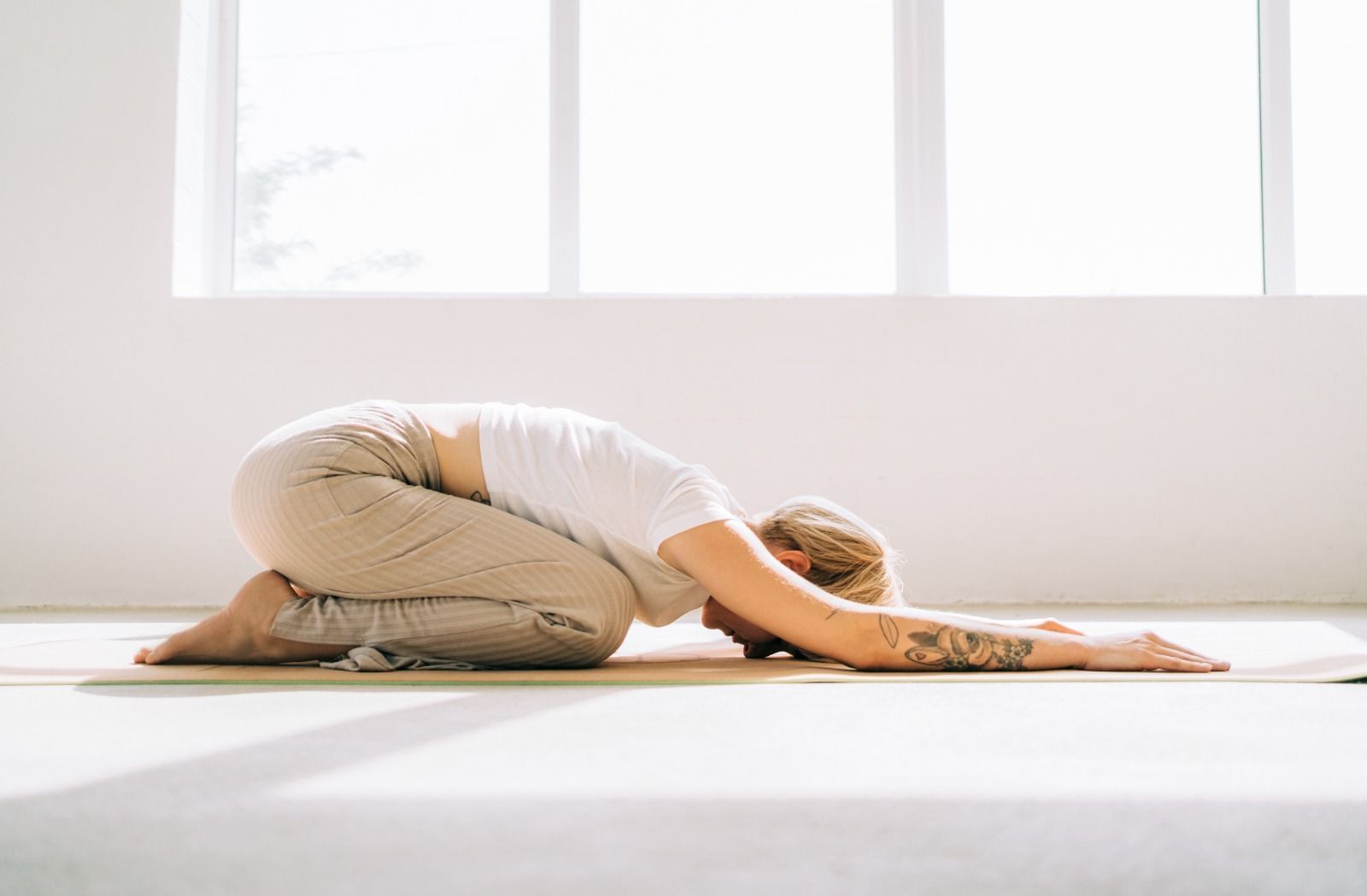 Yoga for Scoliosis: Benefits, Poses & Tips