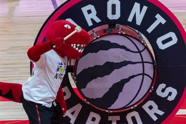 toronto raptors mascot