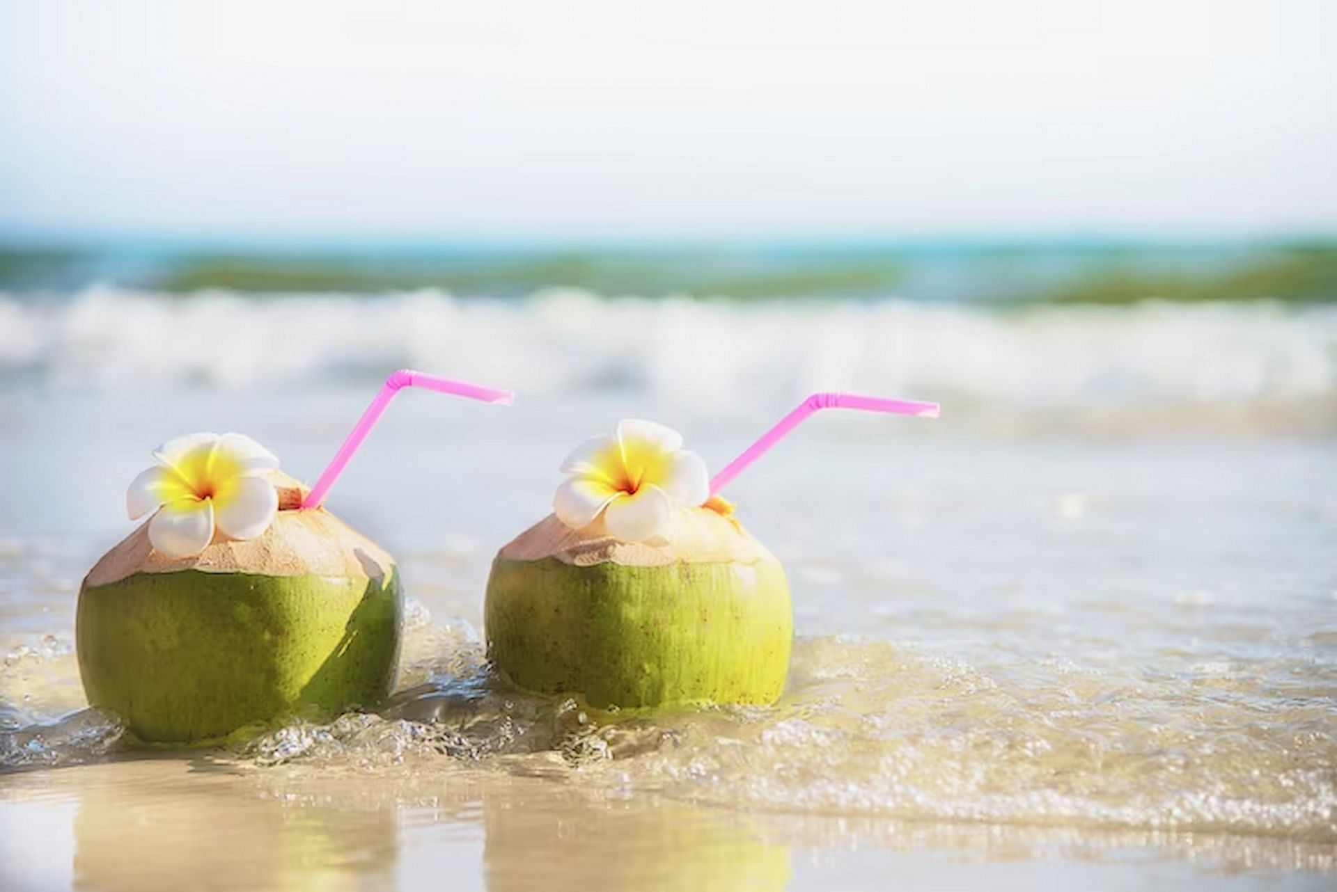 If you are wary of its inflammatory properties, you can substitute your cup of caffeine for some coconut water or fruit juices if you want (Image via freepik)