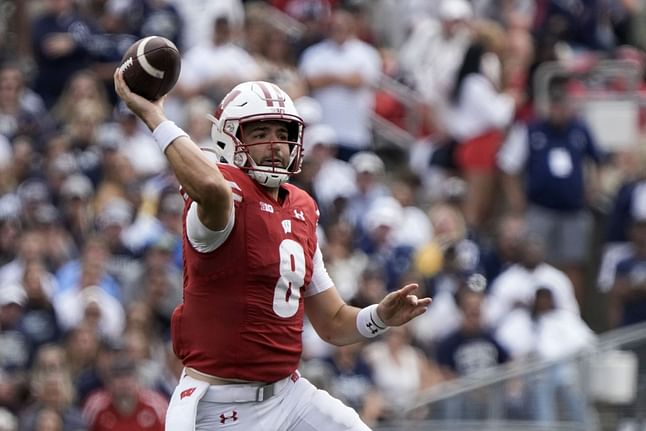 How to Bet on College Football: Best Bowl Season Betting Strategies