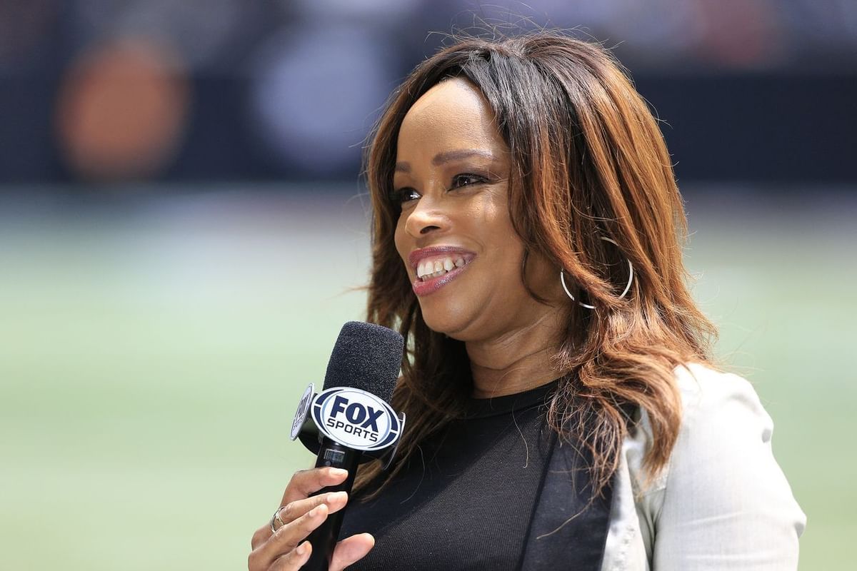 Pam Oliver net worth How much is NFL reporter worth in 2023?