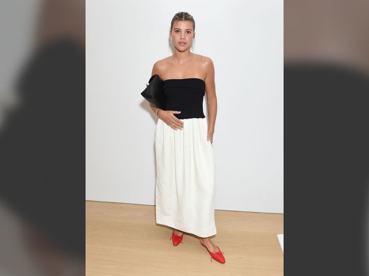 Sofia Richie in the Color Blocking Trend NYFW 2024 ( Image via Getty)