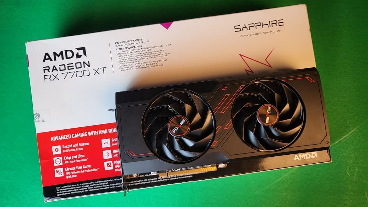 Sapphire PULSE RX 7700 XT GAMING 12GB GDDR6 Video Card 18Gbps 192