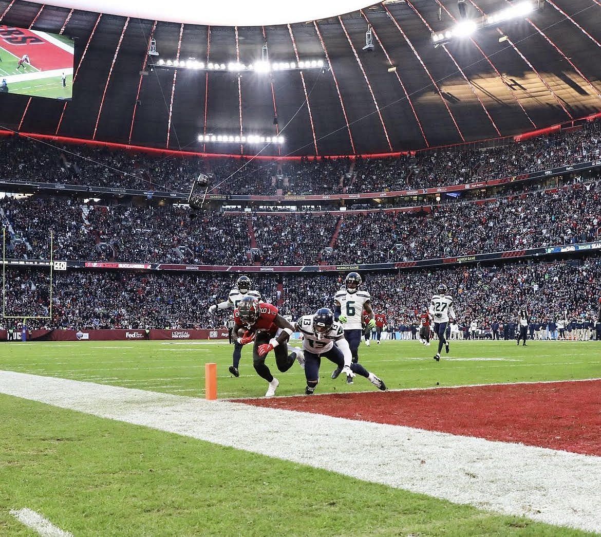 Seahawks' German fans out to make it a Seattle home game in Munich - The  Athletic