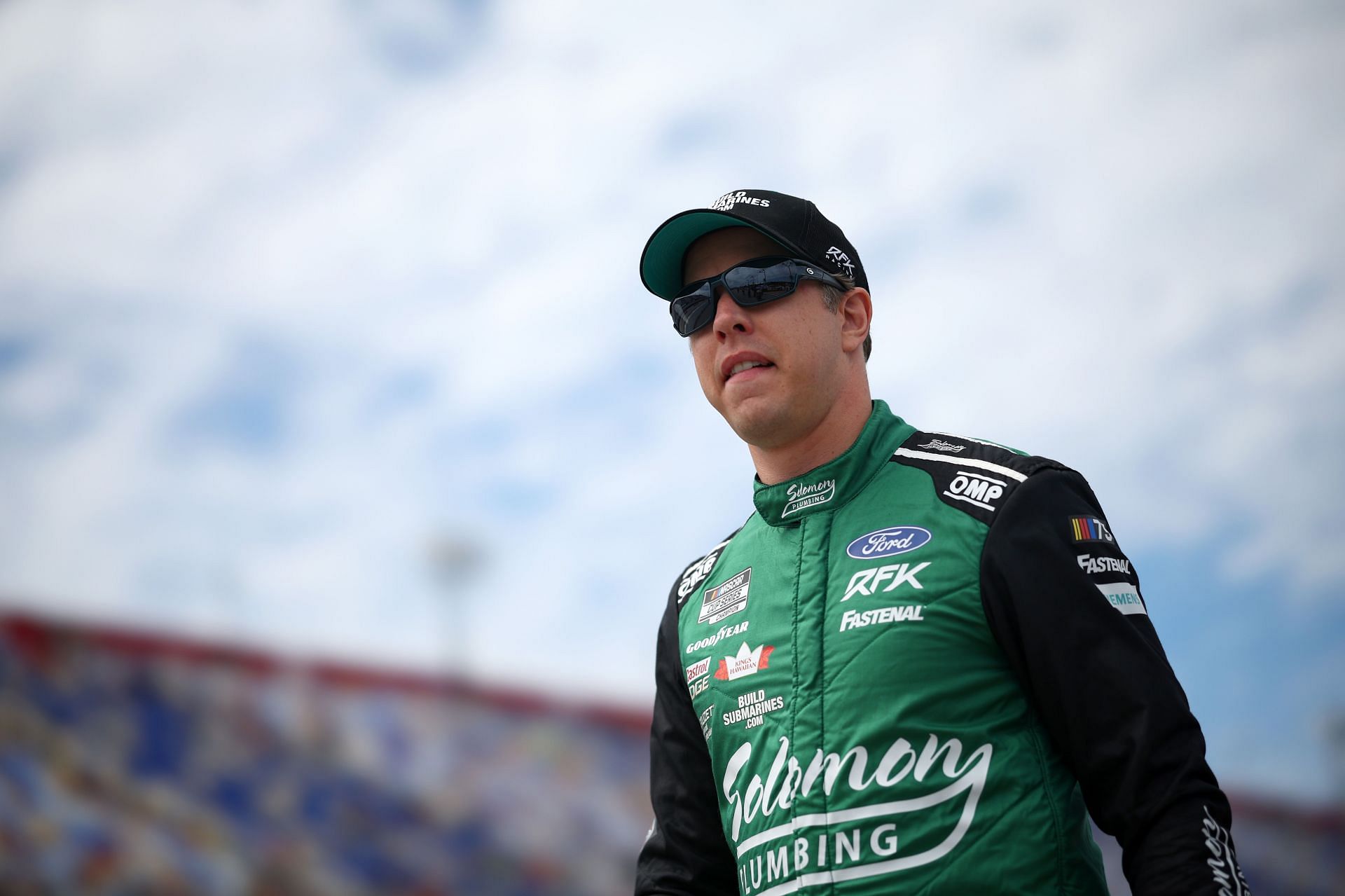 Brad Keselowski takes a playful jibe at HMS “babysitter” Chad Knaus