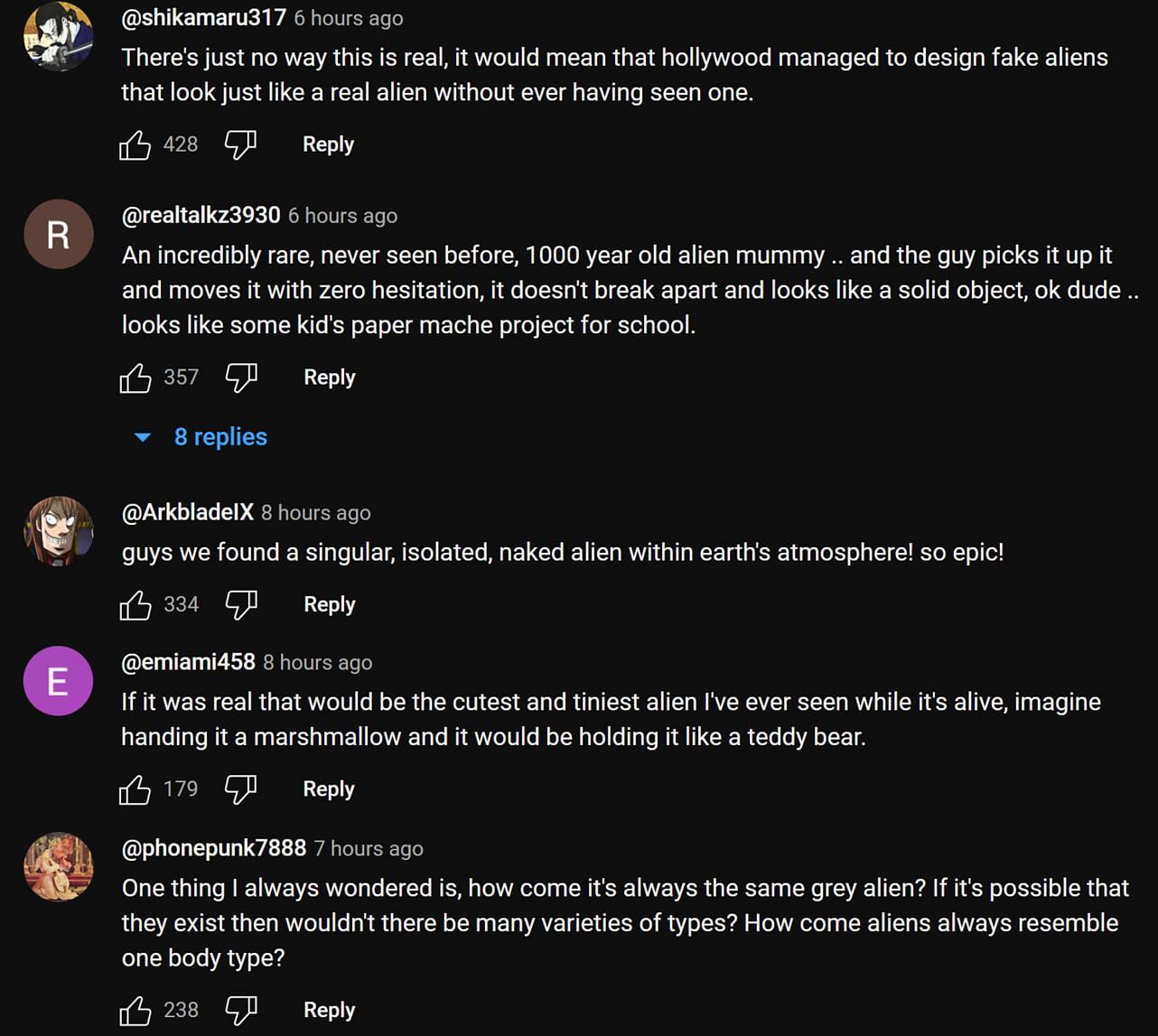 YouTube community discussing the Twitch streamer&#039;s take on the alleged aliens (Image via Asmongold Clips/YouTube)