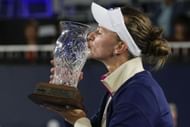 Barbora Krejcikova with the San Diego Open trophy.