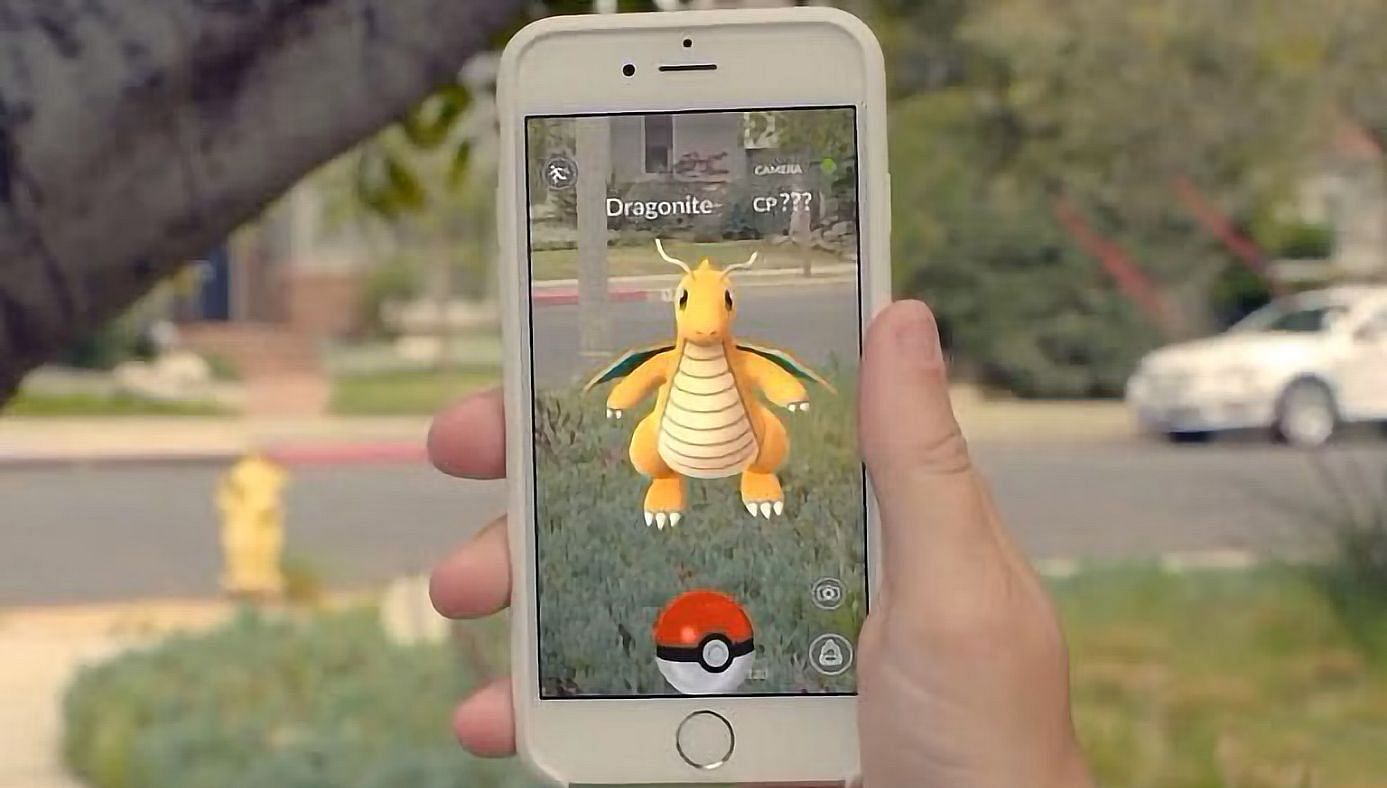 Dragonite as seen in-game (Image via Niantic)