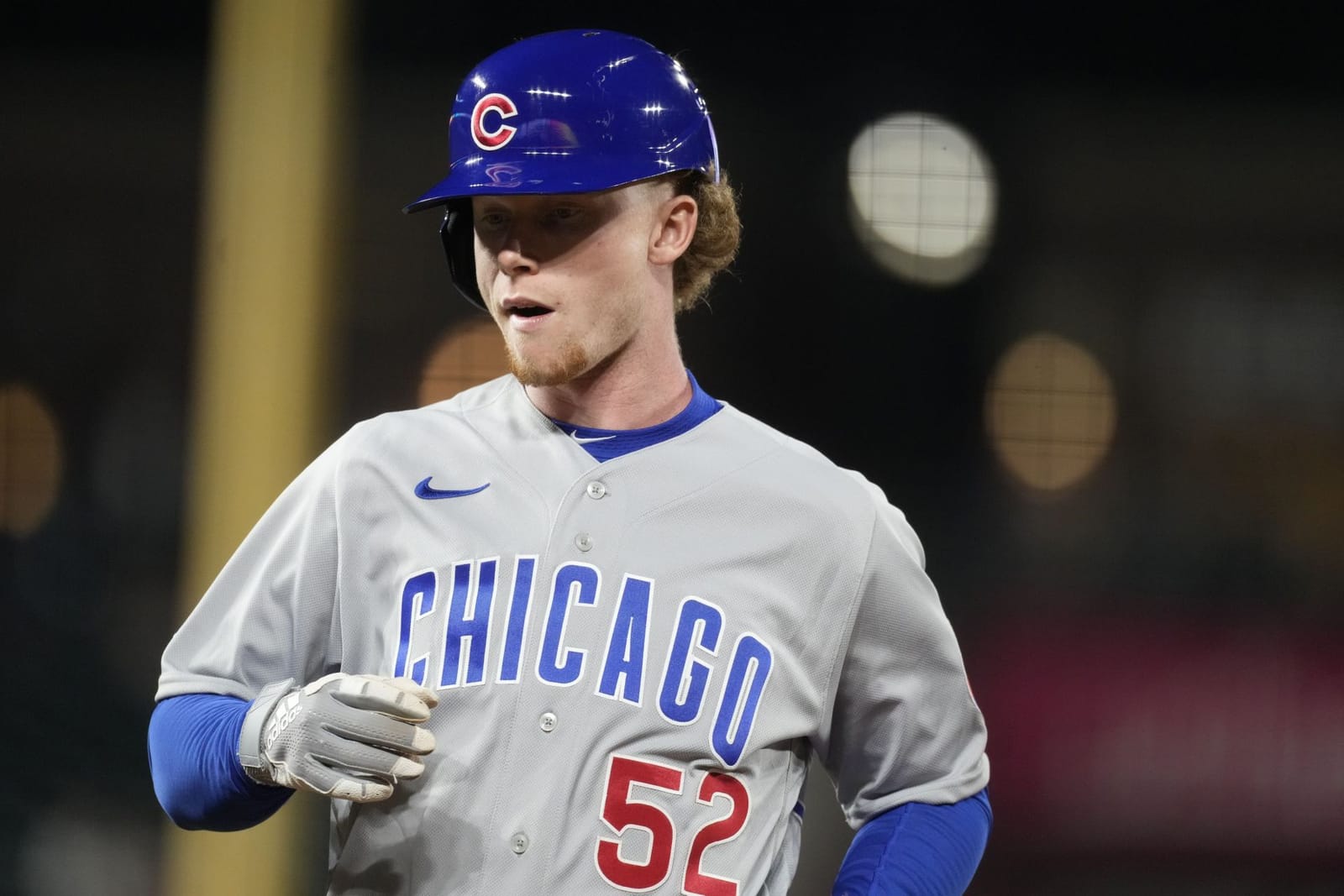 Cubs rookie Pete Crow-Armstrong delights fans with amazing leaping ...