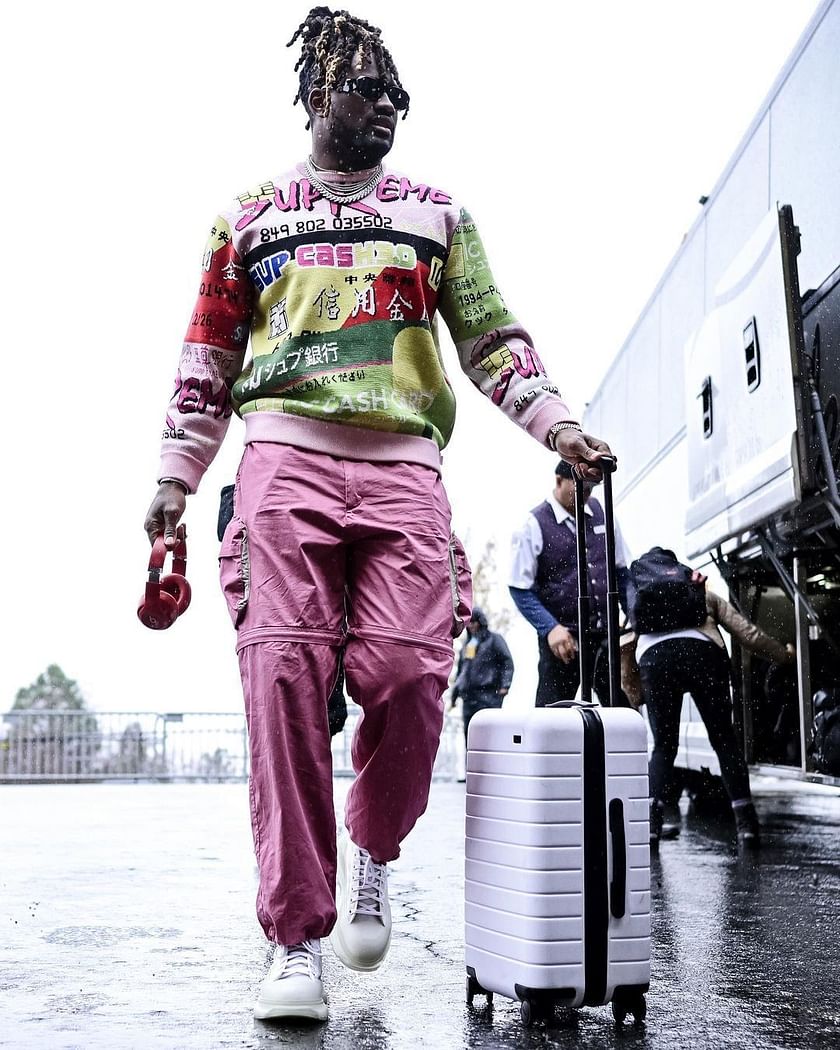 Atlanta Falcons running back Cordarrelle Patterson (84) talks to the media  following victory against the New York Jets in an NFL International Series  Stock Photo - Alamy