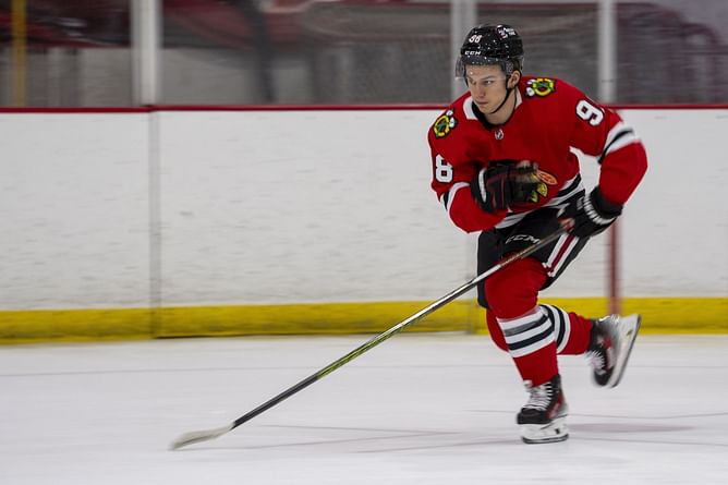Connor Bedard unfazed by media's comments - "Outside noise isn't pressure"