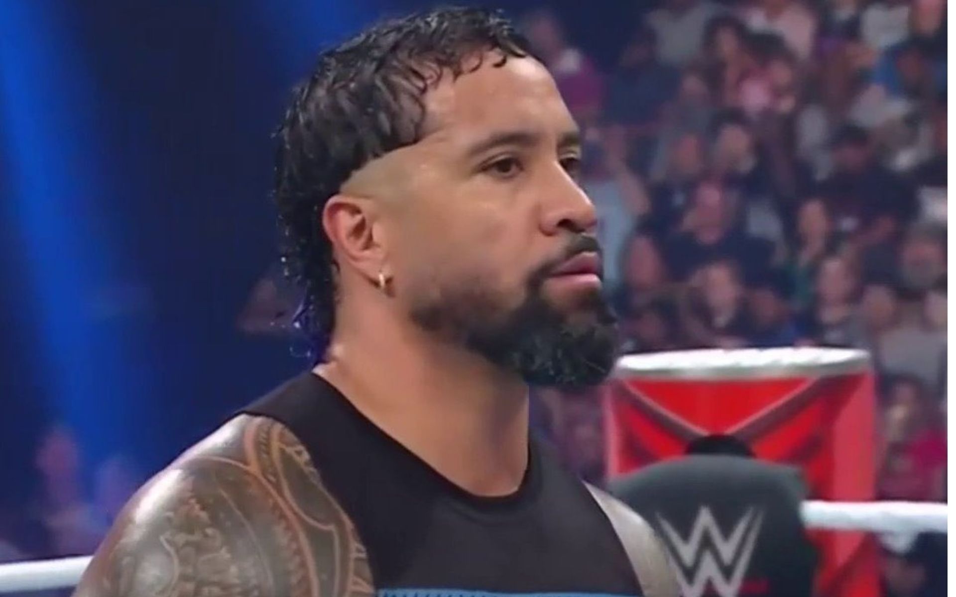 Jey Uso is given an ultimatum as the entire WWE RAW locker room is ...