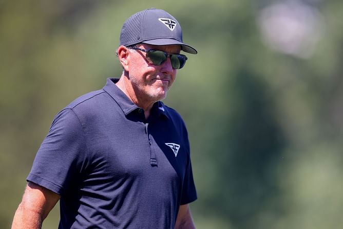 Phil Mickelson gambling timeline: LIV Golfer’s alleged $1,000,000,000 betting history explored