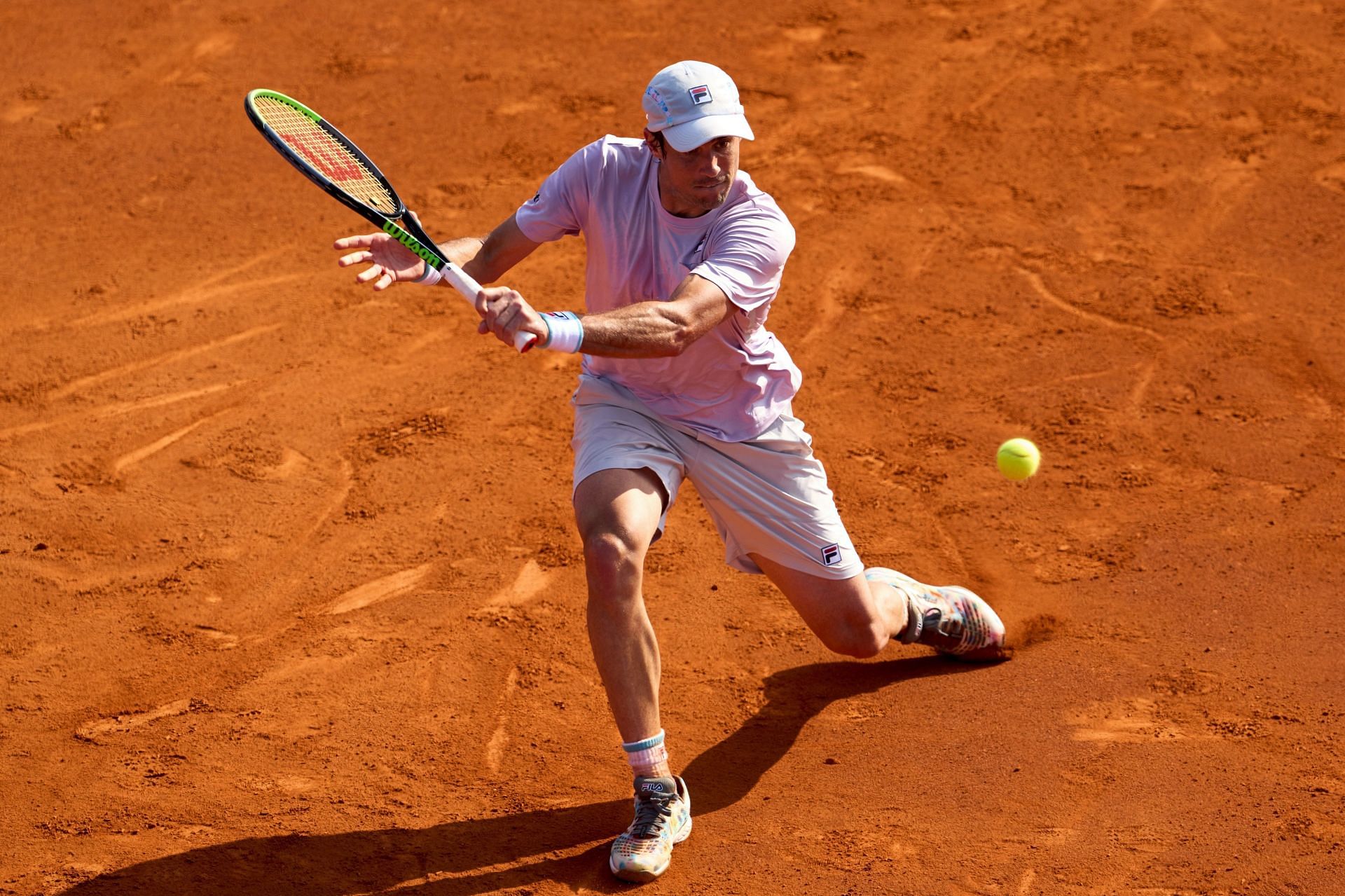 Guido Pella in action at the Barcelona Open Banc Sabadell in 2021.