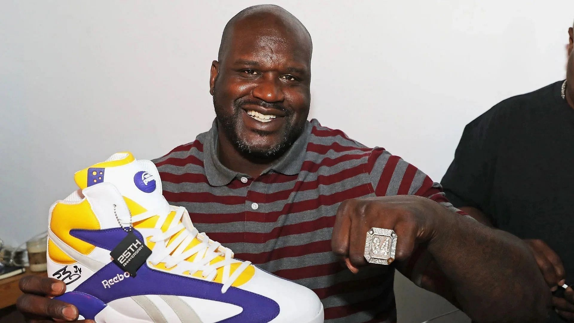 Shaq wearing shaqnosis sale