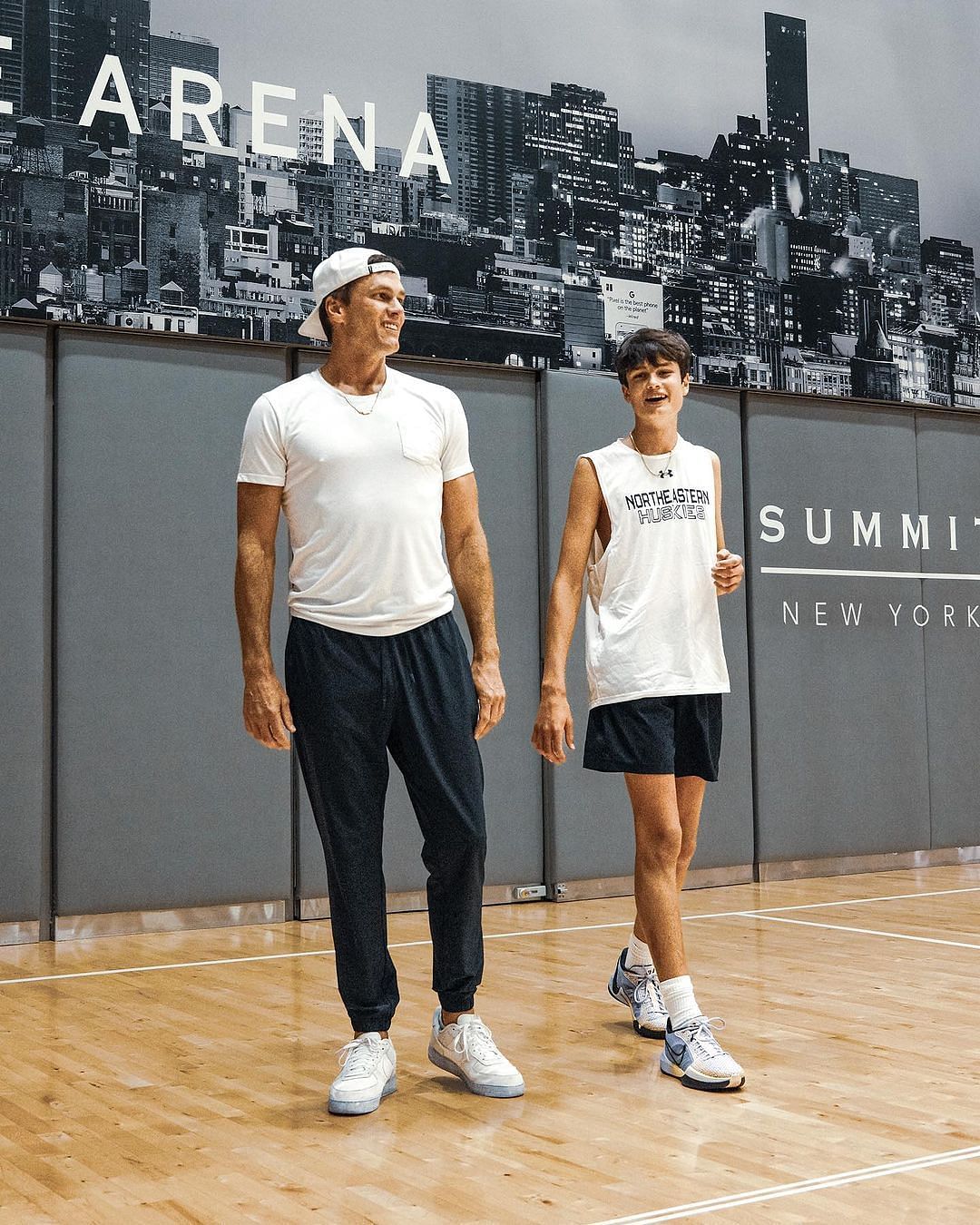 Tom Brady (L) shooting hoops with his son Jack