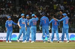 Asia Cup 2023 : बांग्लादेश के खिलाफ भारतीय टीम की प्लेइंग XI में बदलाव नहीं चाहते पूर्व बल्लेबाजी कोच, बताई अहम वजह