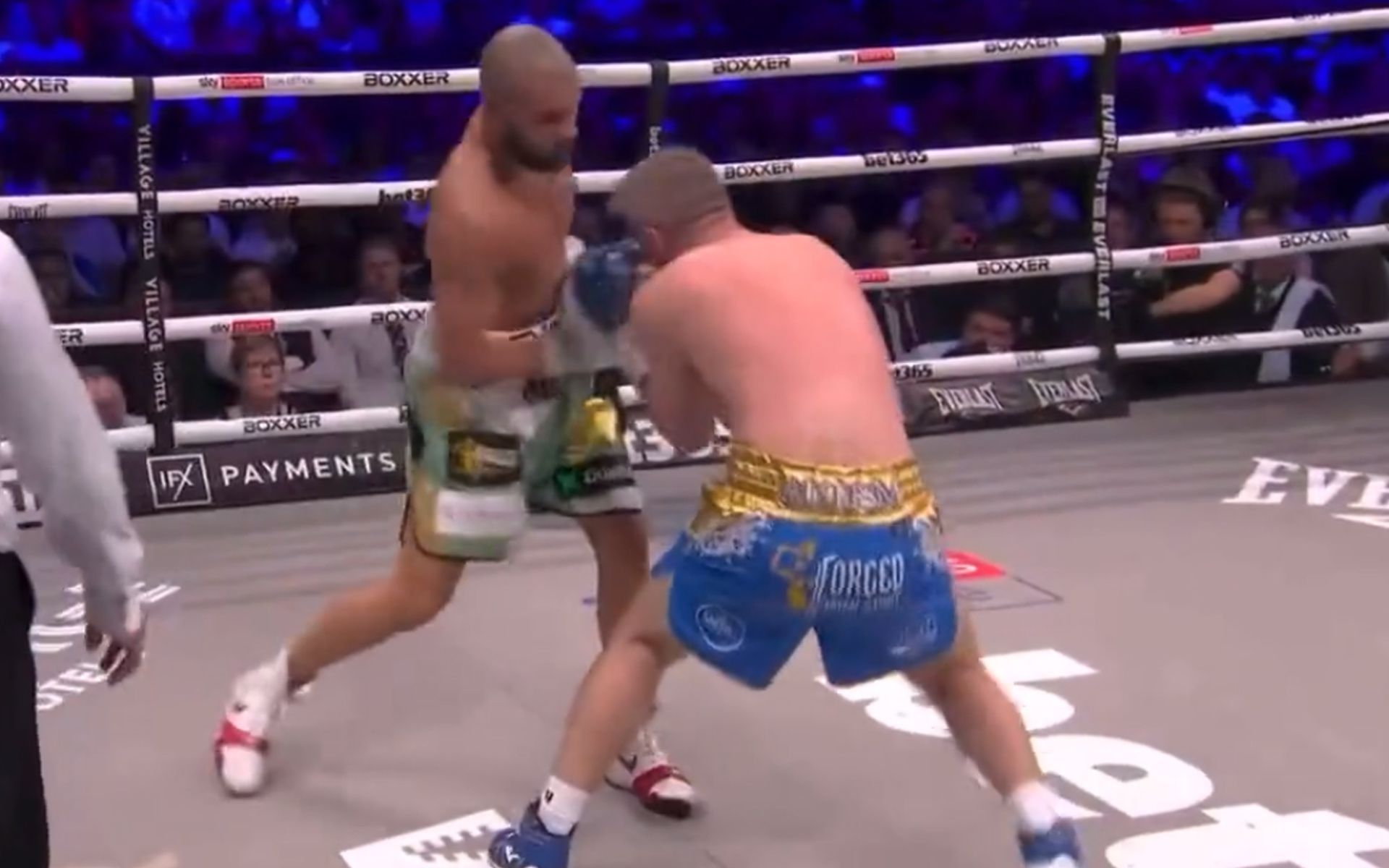 Liam Smith shocks Chris Eubank Jr, stops him in four frames - Ring News 24