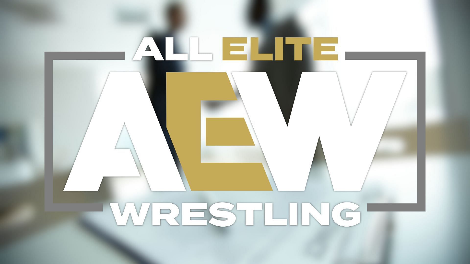 Which AEW star has signed a new contract?