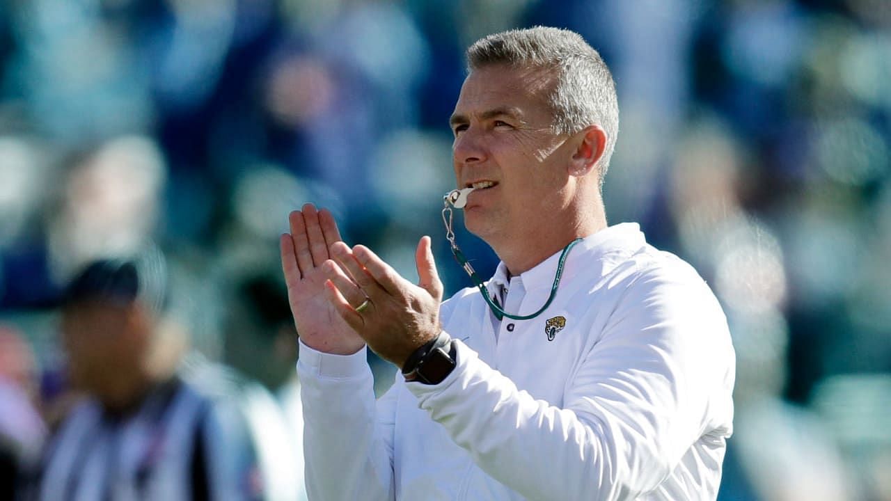 Urban Meyer names his top college football team