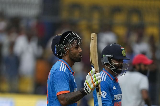 2 mistakes and 1 masterstroke by India in the 2nd ODI vs Australia