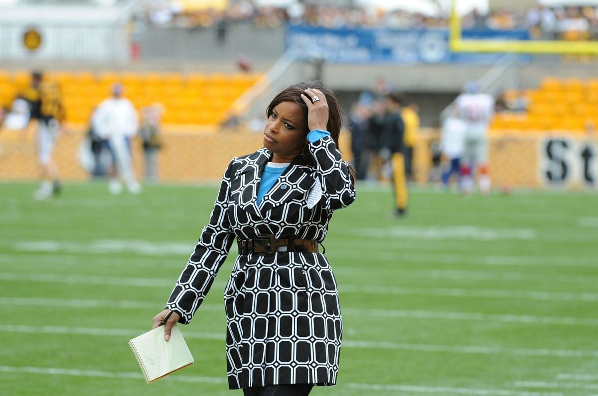 Pam Oliver Net Worth: How Much Is Nfl Reporter Worth In 2023?