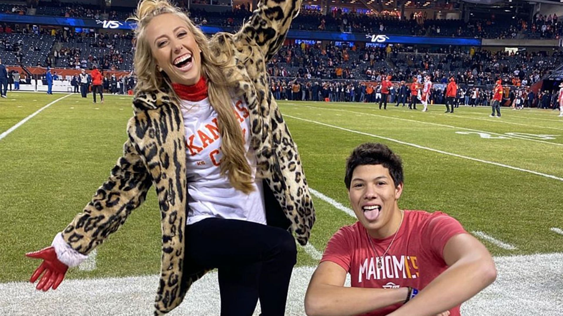 Reddit users blame Brittany Mahomes for not cutting ties with Jackson Mahomes.