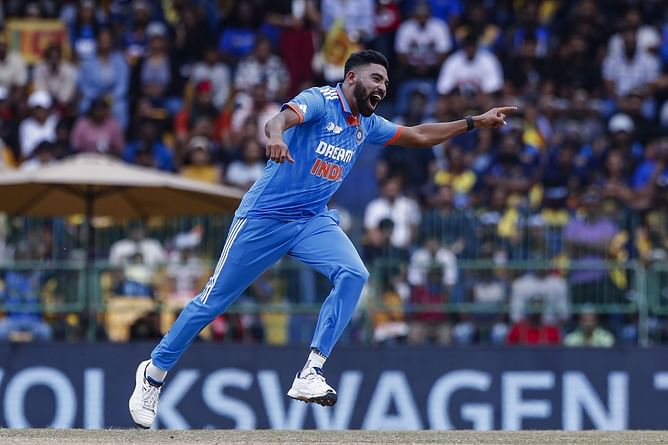 “What stands out with him is attitude” - AB de Villiers hails Mohammed Siraj over Asia Cup heroics