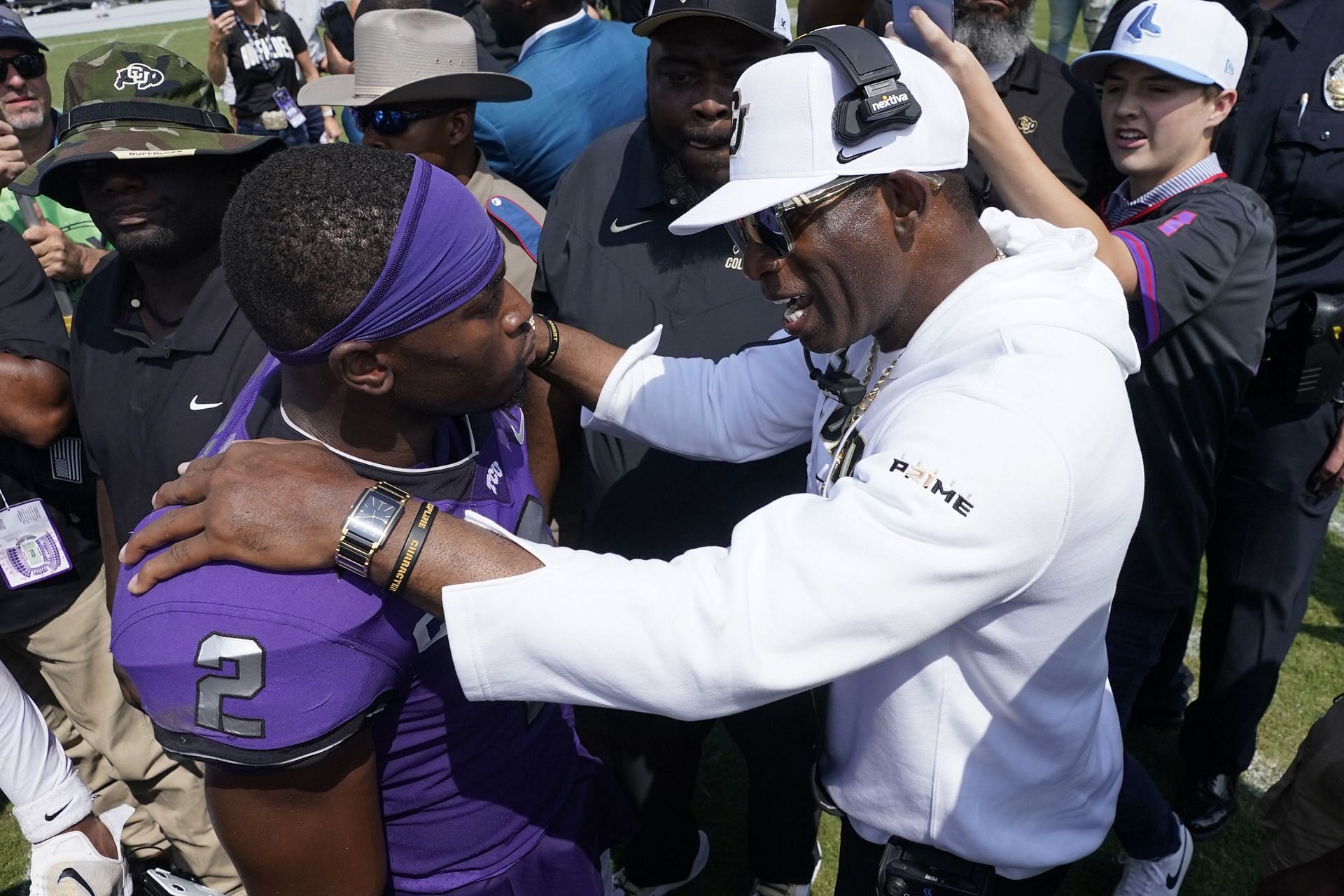 NFL Hall of Famer follows Deion Sanders' footsteps, named head coach at  another HBCU