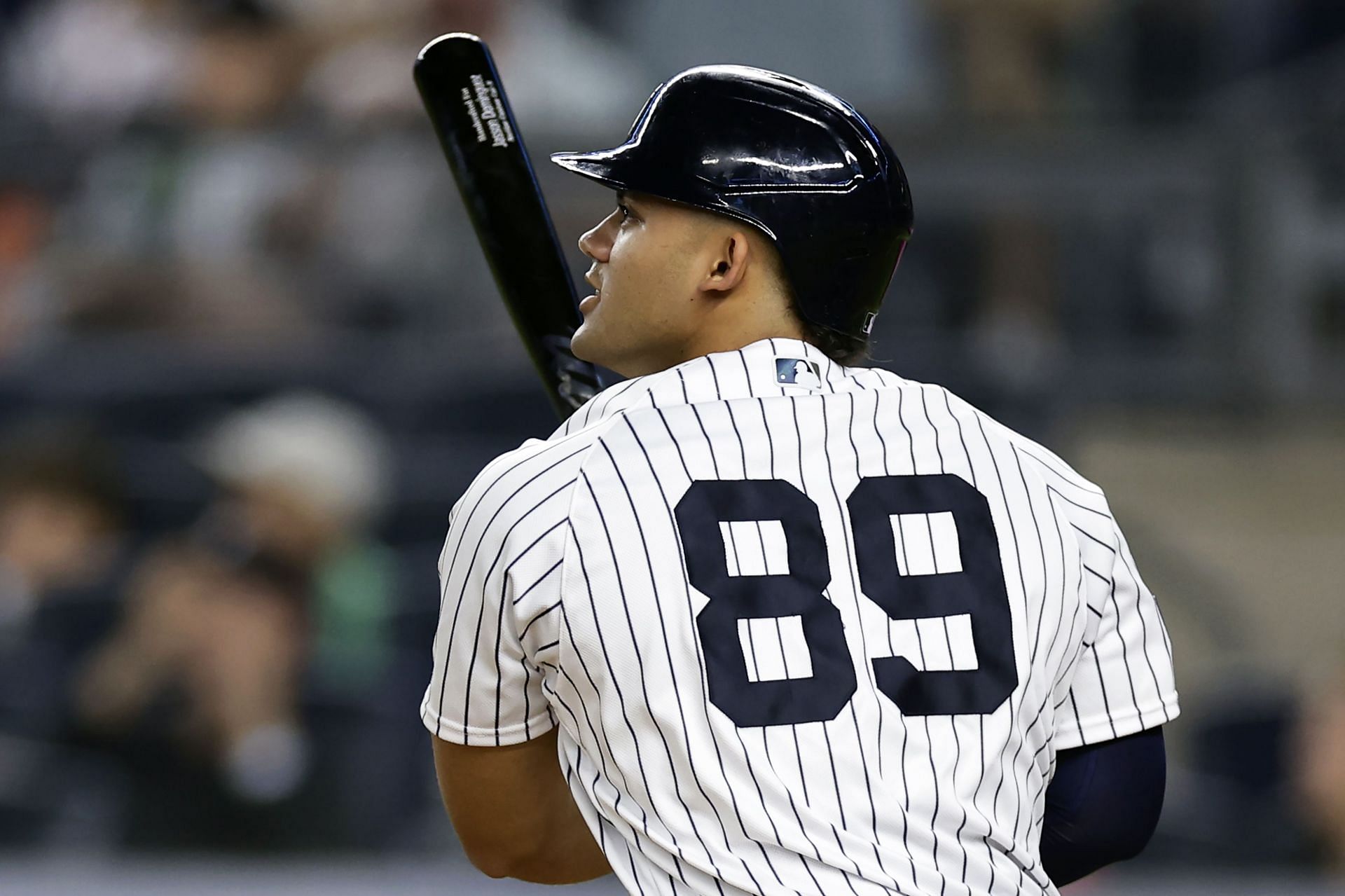 New York Yankees&#039; Jasson Dominguez watches his two-run home run against the Milwaukee Brewers during the third inning of a baseball game Friday, Sept. 8, 2023, in New York. (AP Photo/Adam Hunger)