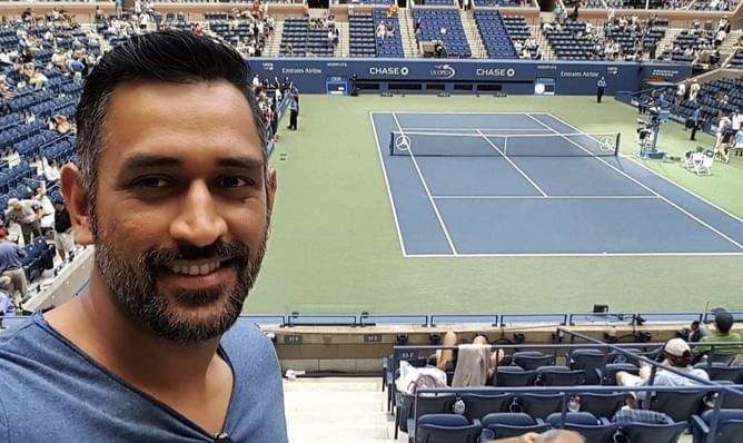 3 times MS Dhoni proved to be a big tennis fan