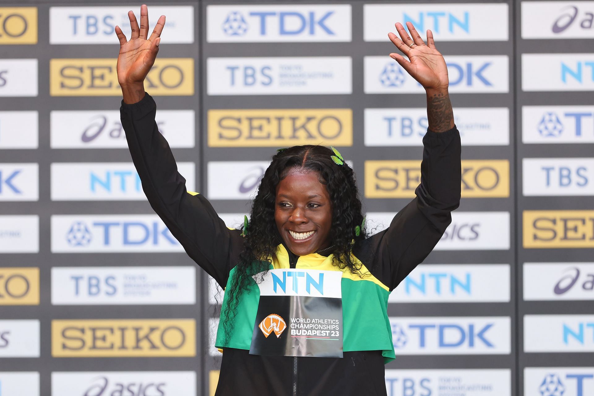 Shericka Jackson at the medal ceremony for women&#039;s 100m at the 2023 World Athletics Championships in Budapest
