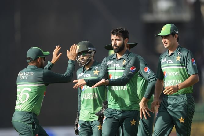 "Shadab has been around for a while now" - Wahab Riaz worried about Shadab Khan's inconsistency during IND vs PAK in Asia Cup 2023