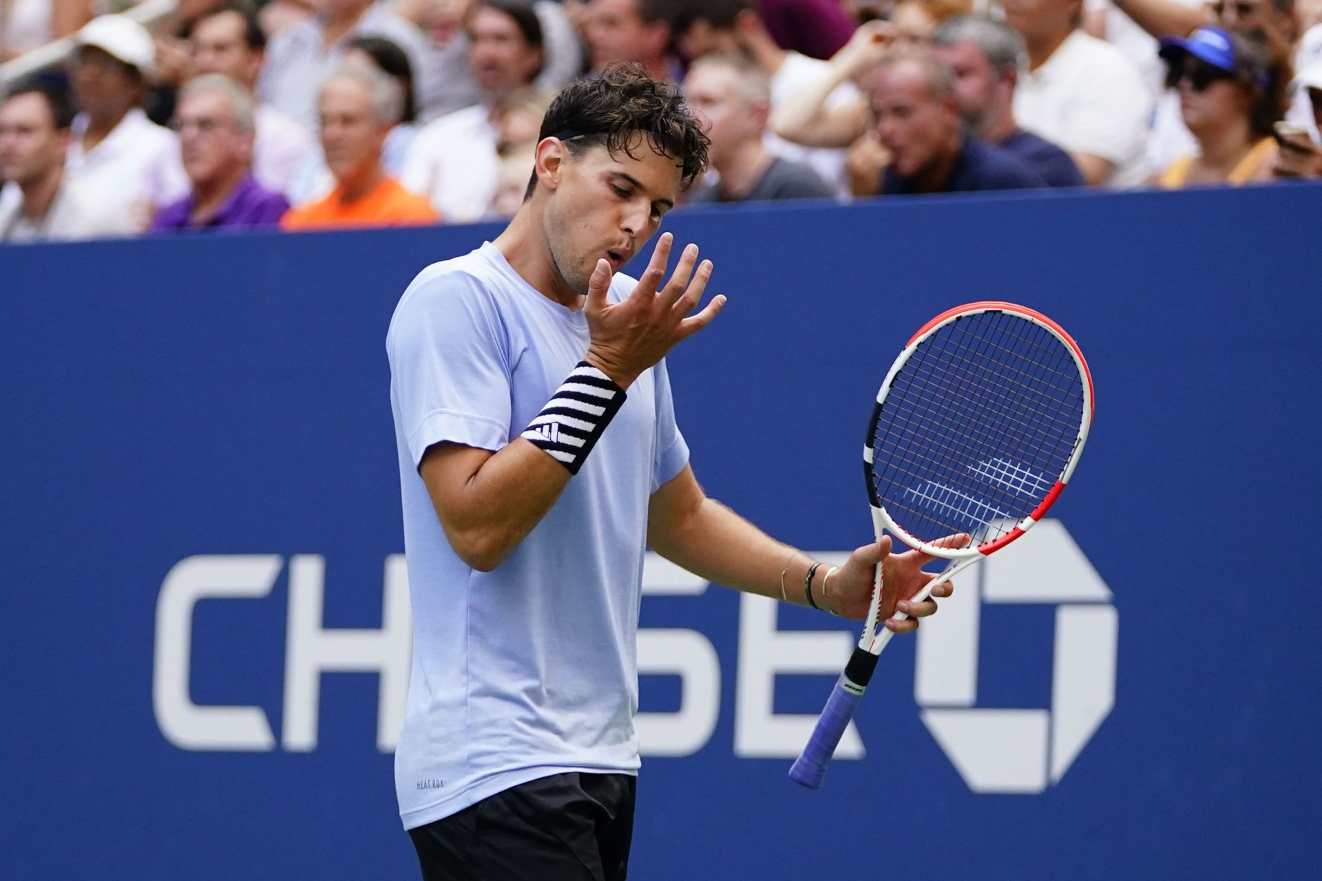 Watch: Dominic Thiem falls to the floor in exultation after