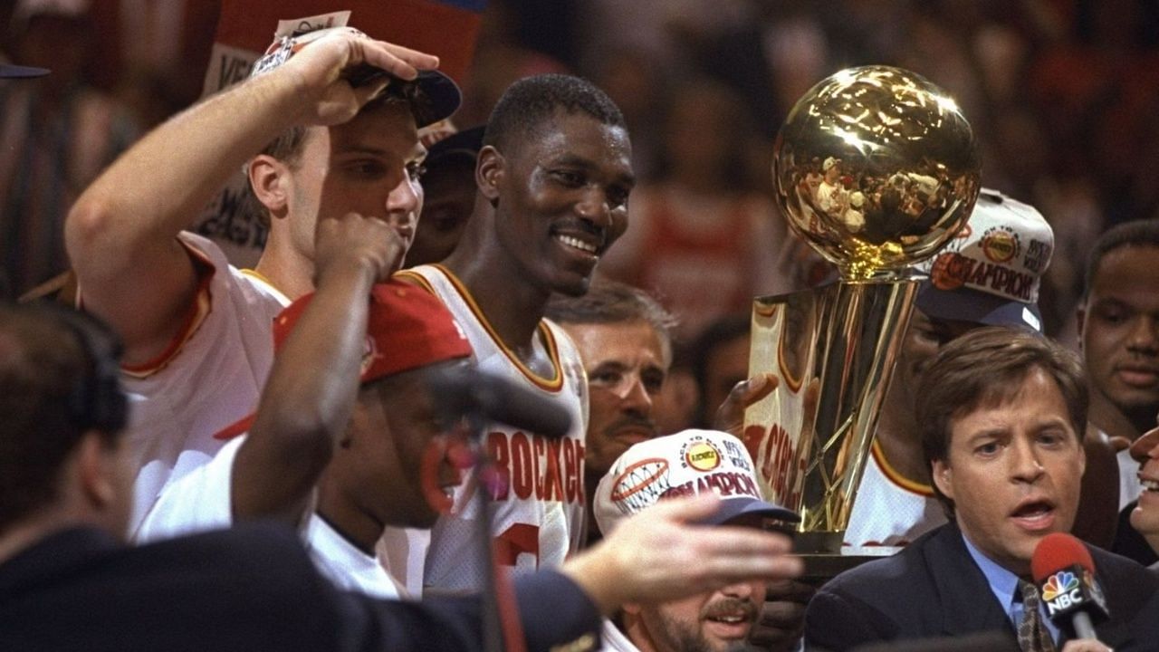 Who would have won between Michael Jordan&#039;s Bulls and Hakeem Olajuwon&#039;s Rockets?