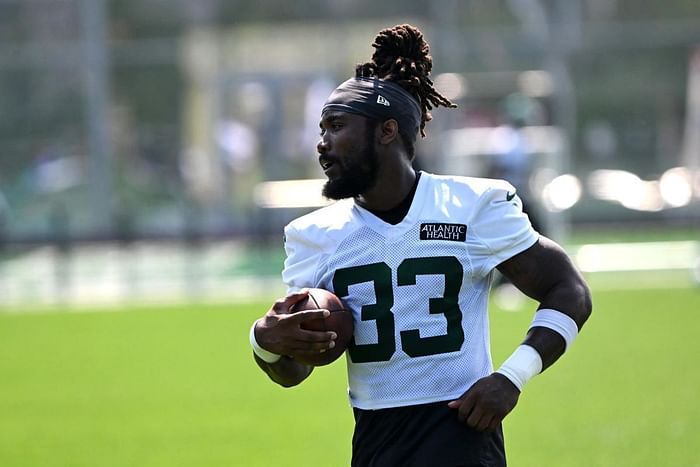 Jets RB Breece Hall active for Monday night's game against Bills