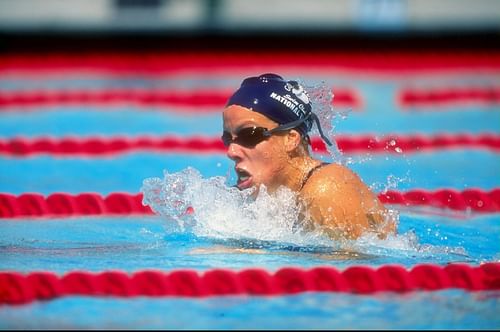 Jamie Cail in action at the Phillips 66 National Championships in Clovis, California on August 13, 1998.