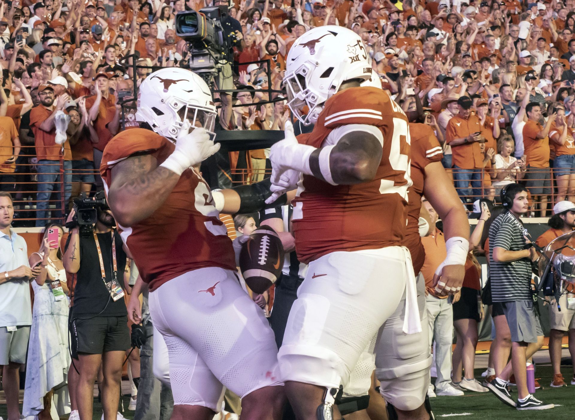 "Looks like the AP voters don't get Longhorn Network" - Fans react to