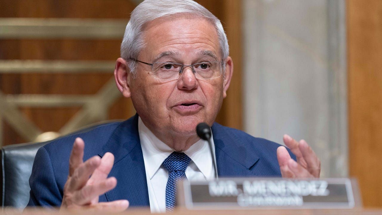 How Much Is One Kilo Of Gold Worth? Key Takeaways From Bob Menendez ...