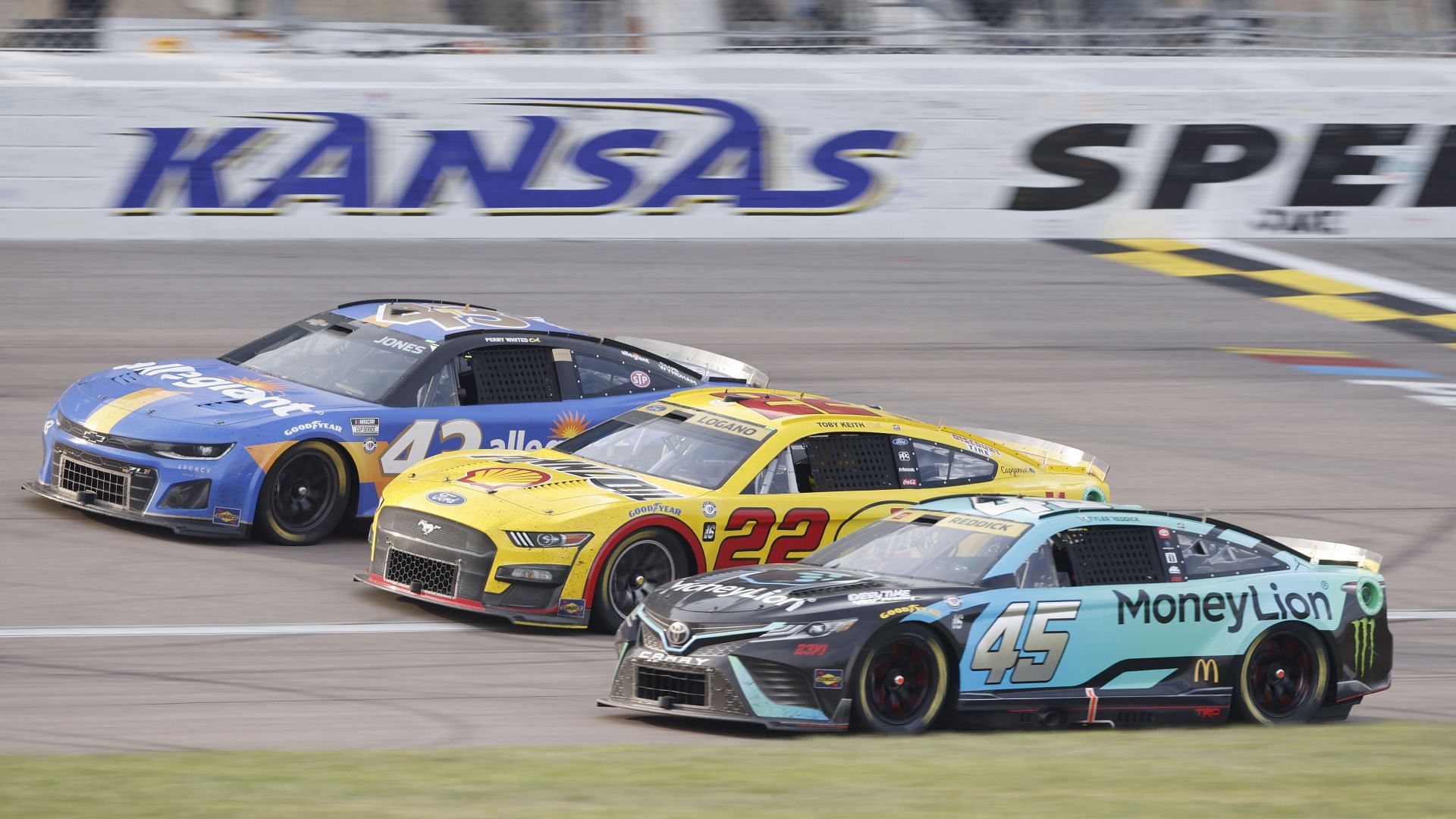 NASCAR Kansas Auto Racing