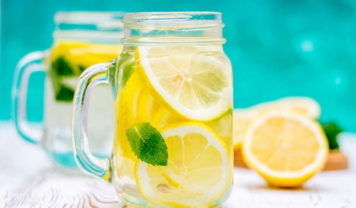 Homemade drinks for clear skin (Image via Getty Images)