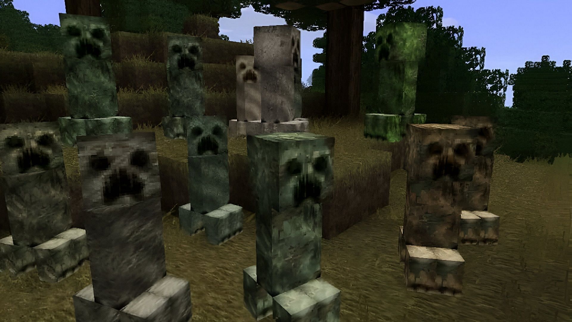 Creepers take on a horrifying new look in Misa&#039;s Realistic Resource Pack (Image via Misa/Resourcepack.net)