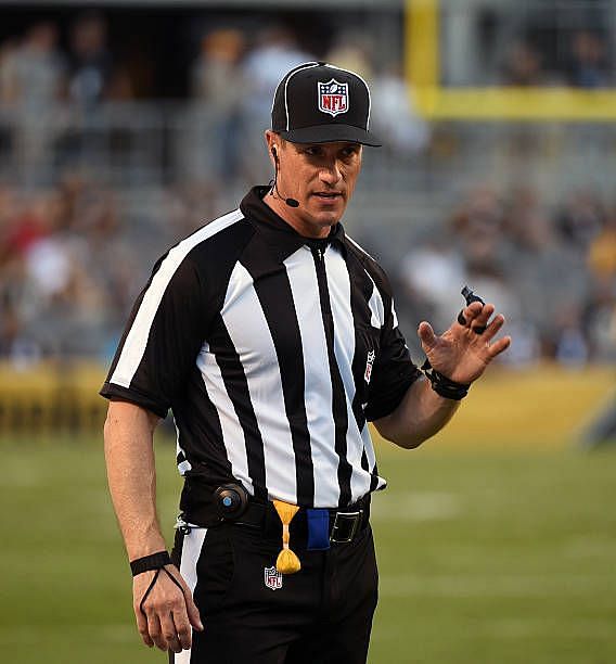 NFL referee Robin DeLorenzo officiates the game between the