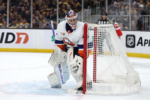 New York Islanders v Boston Bruins