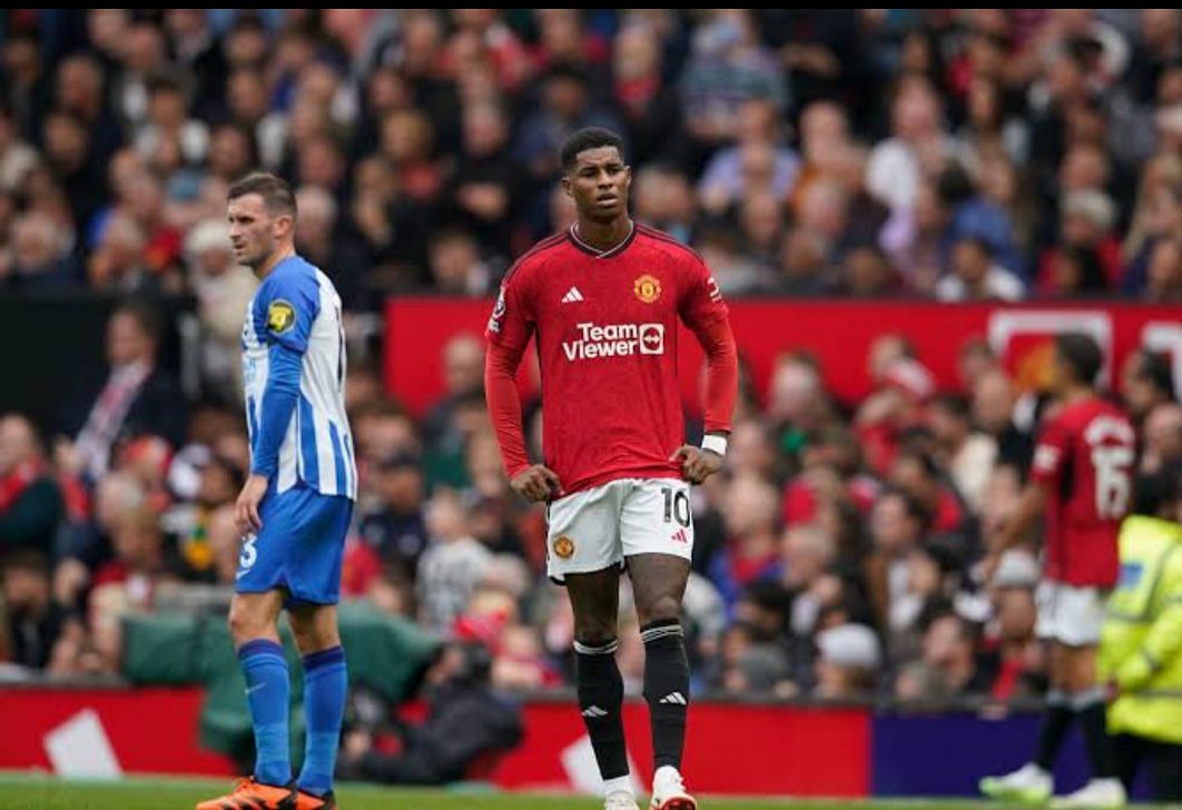 Marcus Rashford looks dejected after Manchester United