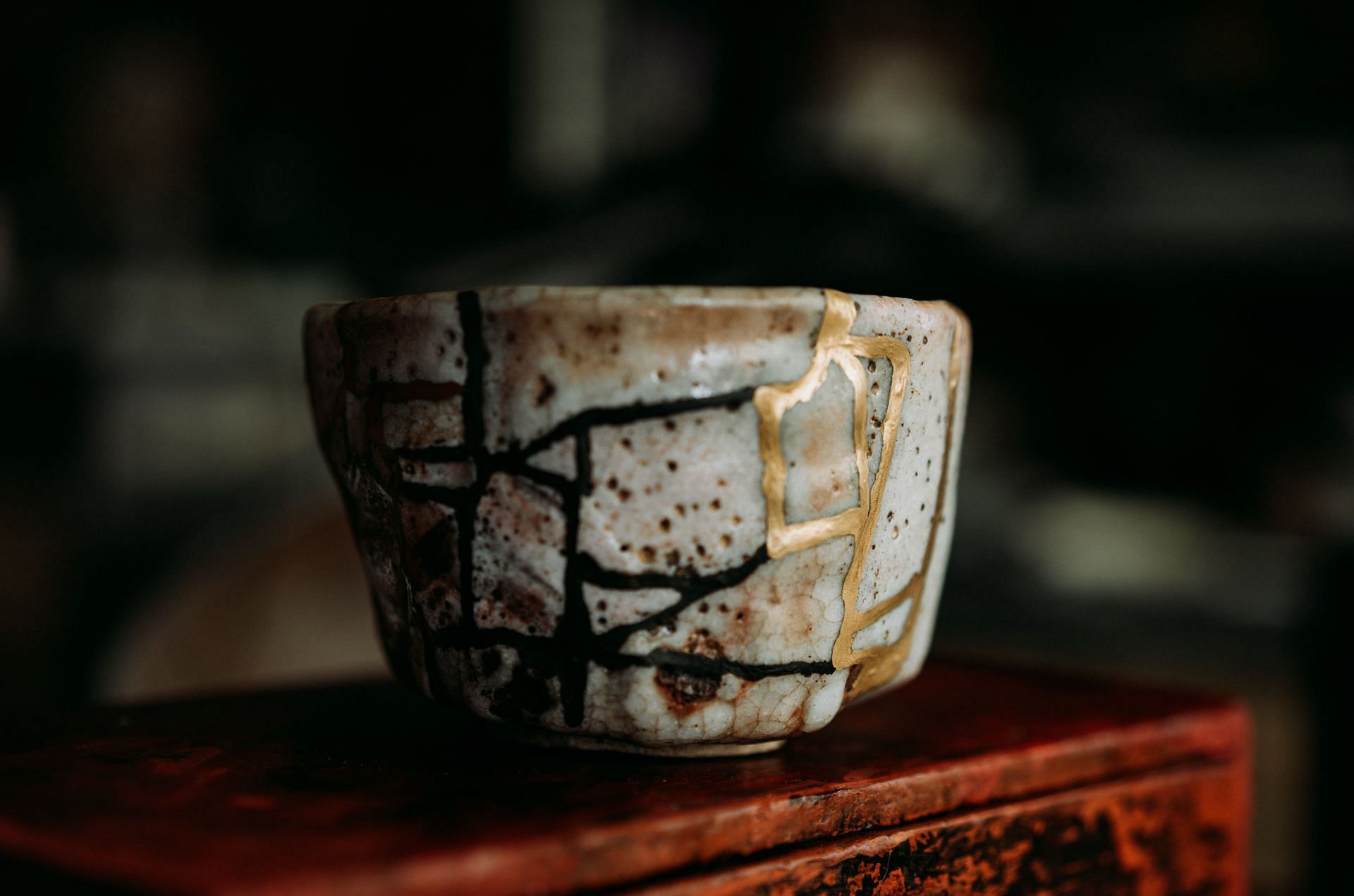 Wabi-Sabi - Ancient Japanese Philosophy for Better Mental Health (Image via Unsplash / Motoki Tonn)