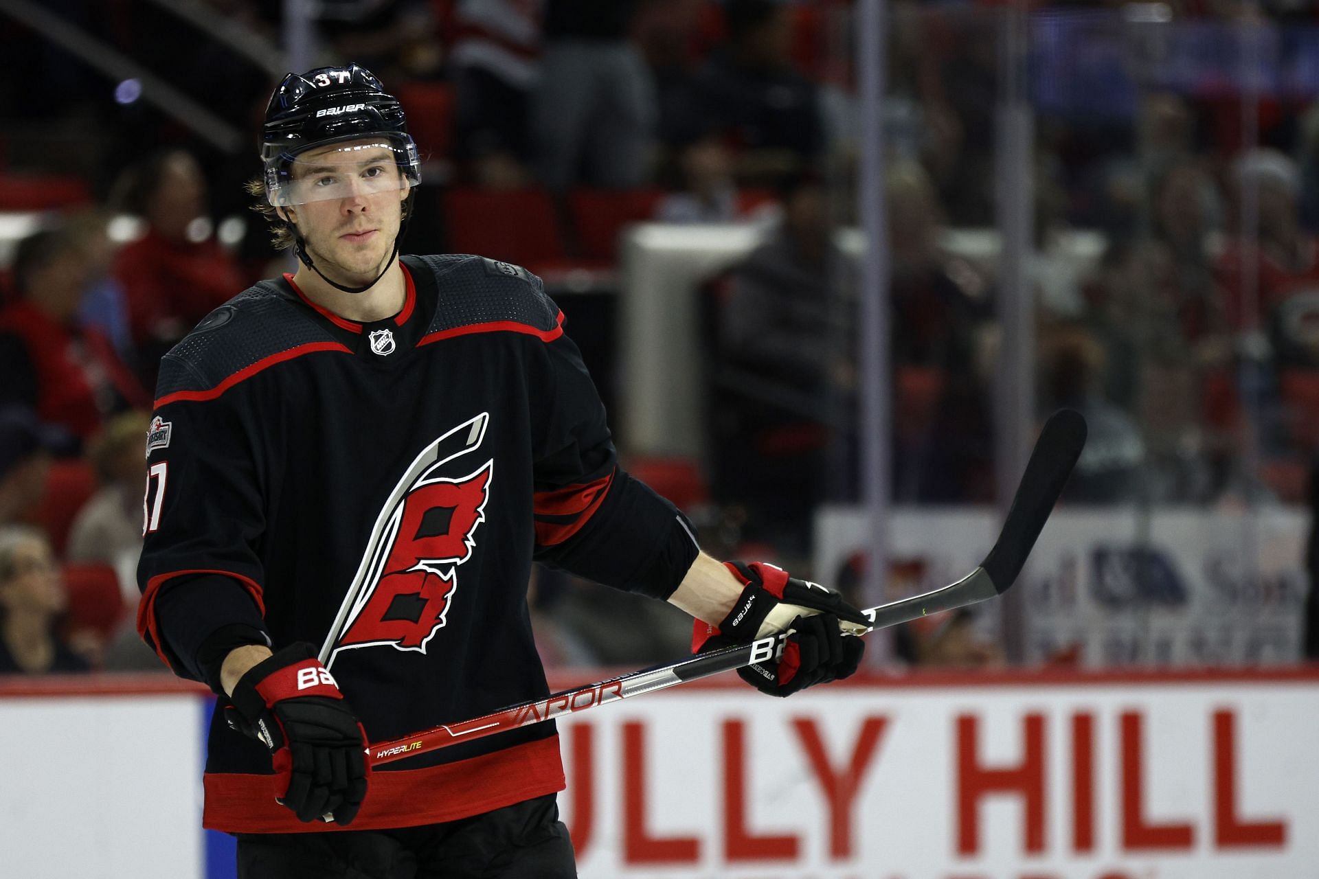Svechnikov can only watch as Hurricanes open NHL playoffs
