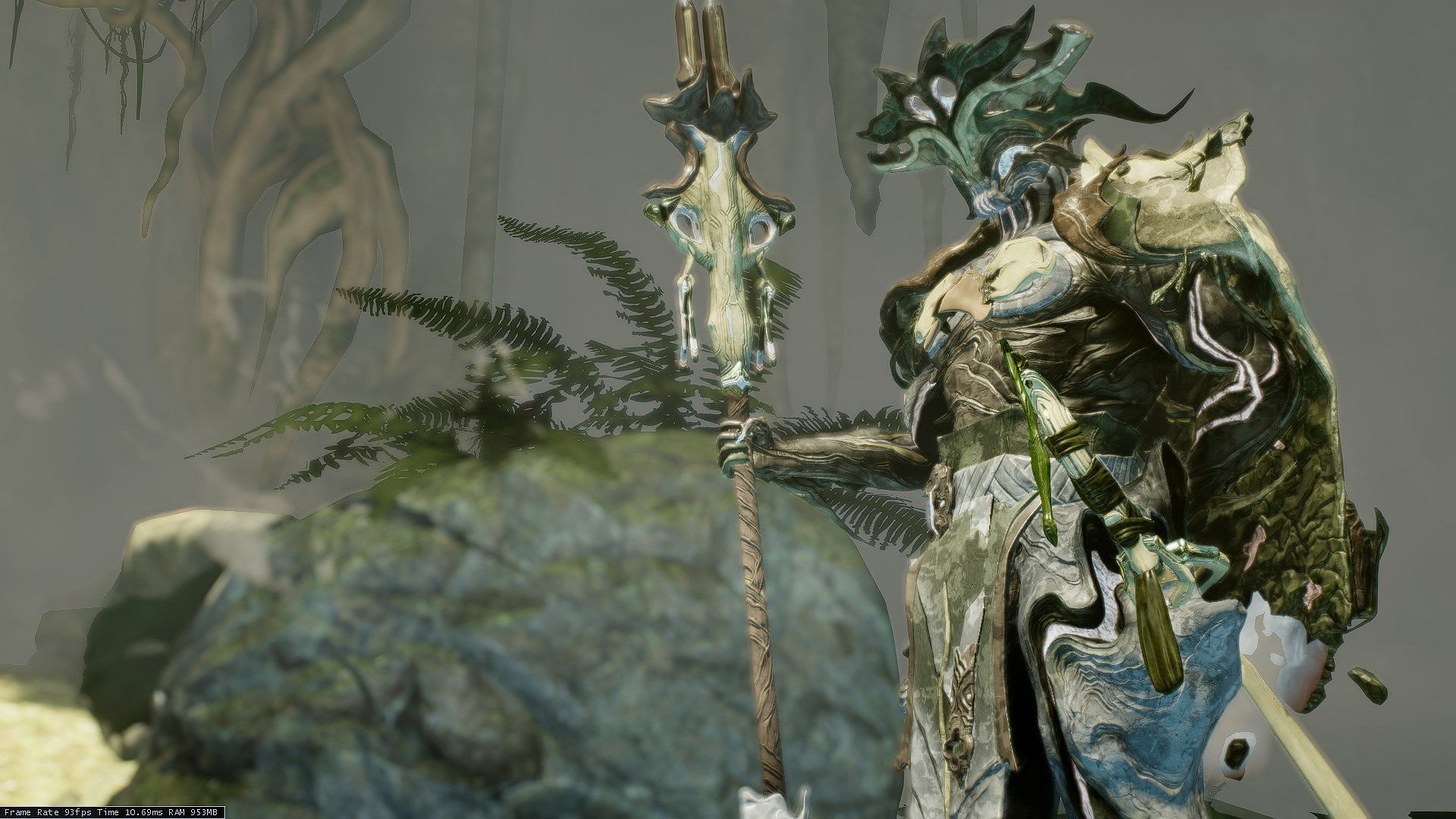A Hydroid adorned in the Rakkam Delux set posing in captura with a speargun