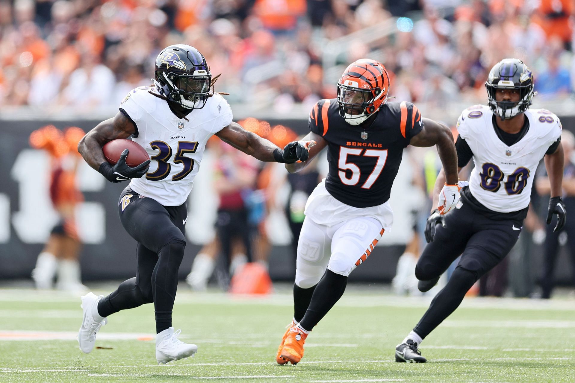 Gus Edwards gets important Week 1 injury update from Ravens